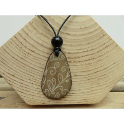 La Tagua Lassa Necklace beige Tagua
